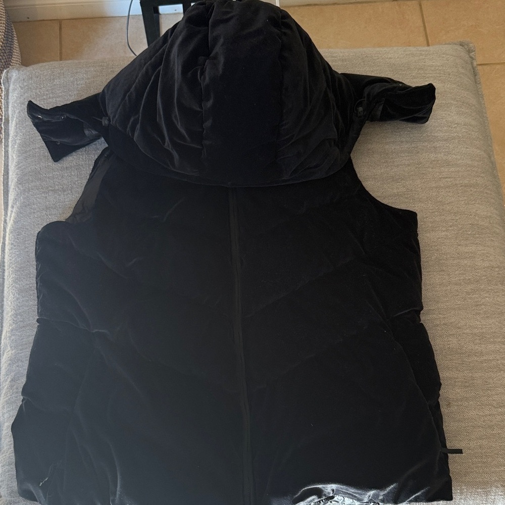 Black Hooded Velvet Vest
